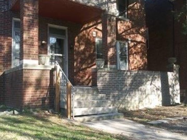 1012 Commodore Drive, Richmond Heights, MO 63117