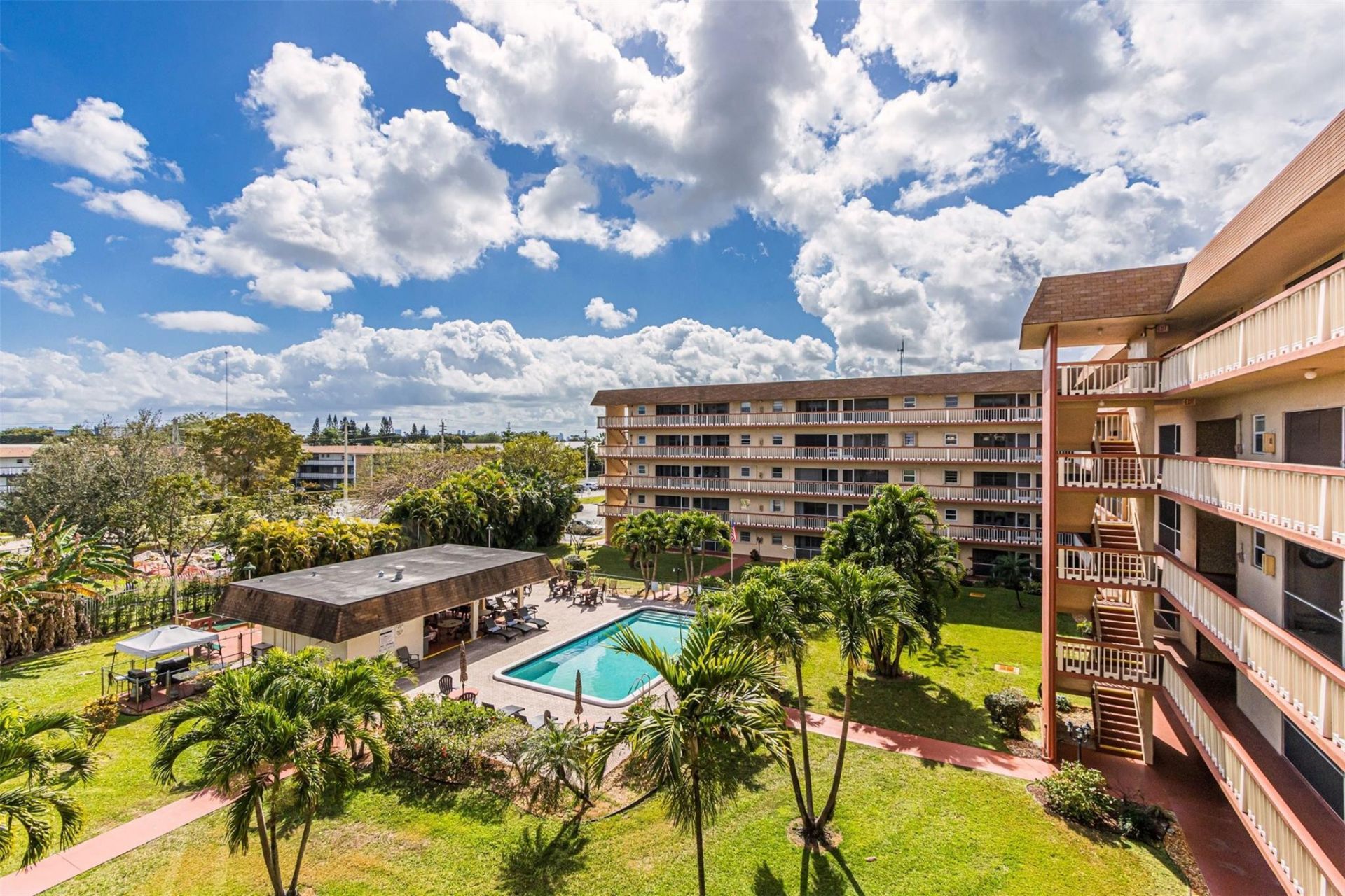 5300 Washington Street, Unit W414, Hollywood, FL 33021 Photo