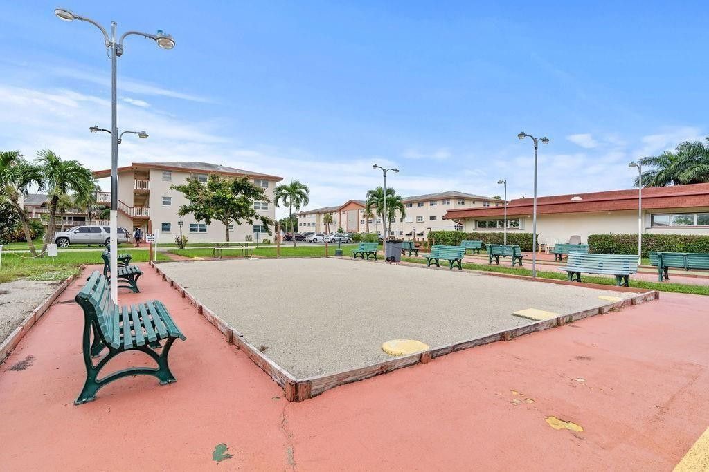 5300 Washington Street, Unit W414, Hollywood, FL 33021 Photo