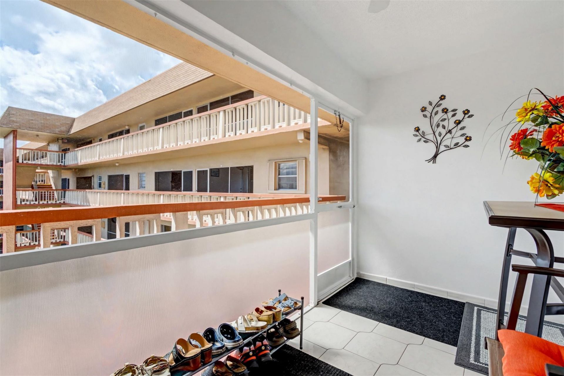 5300 Washington Street, Unit W414, Hollywood, FL 33021 Photo