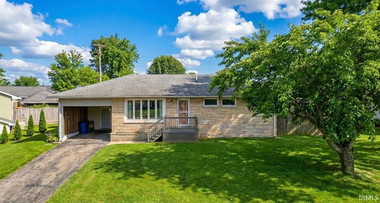 110 Edgewood Drive, Bedford, IN 47421 Main Photo