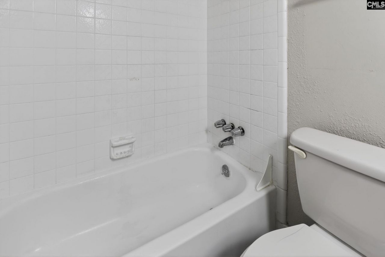 109 Branch Hill Drive  Photo 29