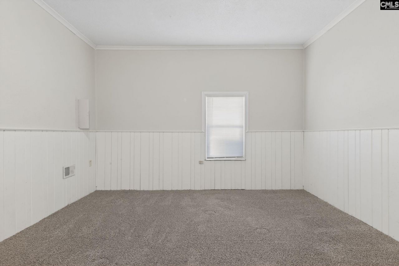 109 Branch Hill Drive  Photo 8