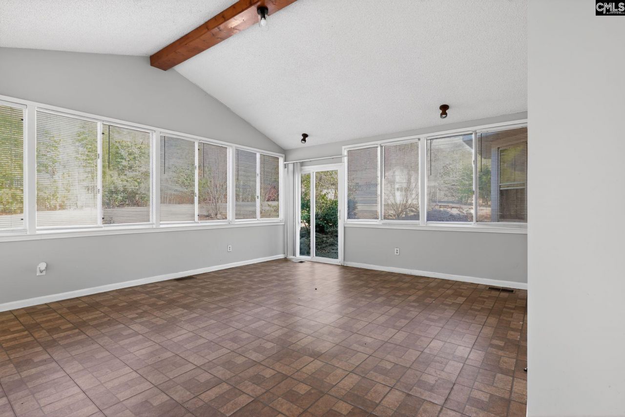 18 Belle Oaks Court  Photo 10