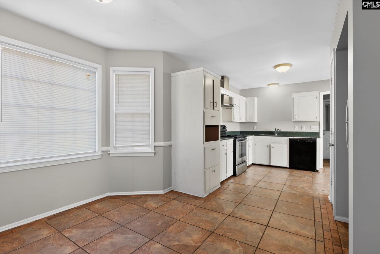 18 Belle Oaks Court  Photo 17