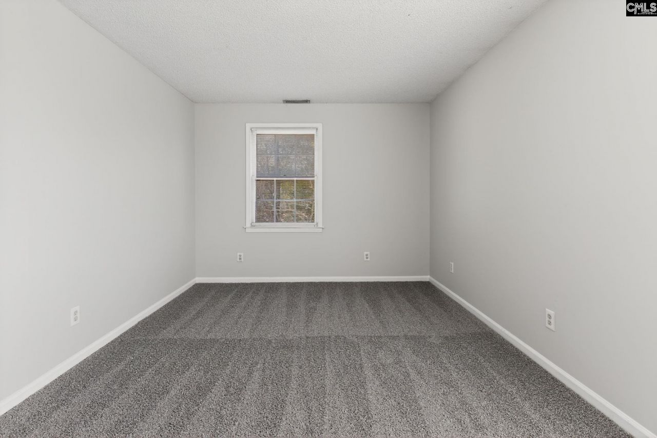 18 Belle Oaks Court  Photo 23