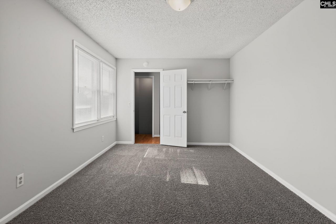 18 Belle Oaks Court  Photo 24