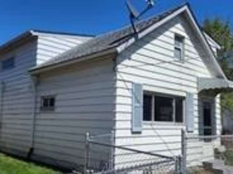 3706 Walton Avenue, Cleveland, OH 44113 Photo 1