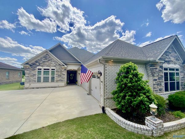 104 Railway Lane SE, Huntsville, AL 35803