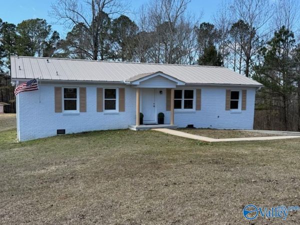 464 Section Mountain Road, Somerville, AL 35670