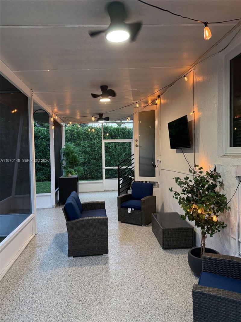 5870 NW 38th St, Virginia Gardens, FL 33166 Photo