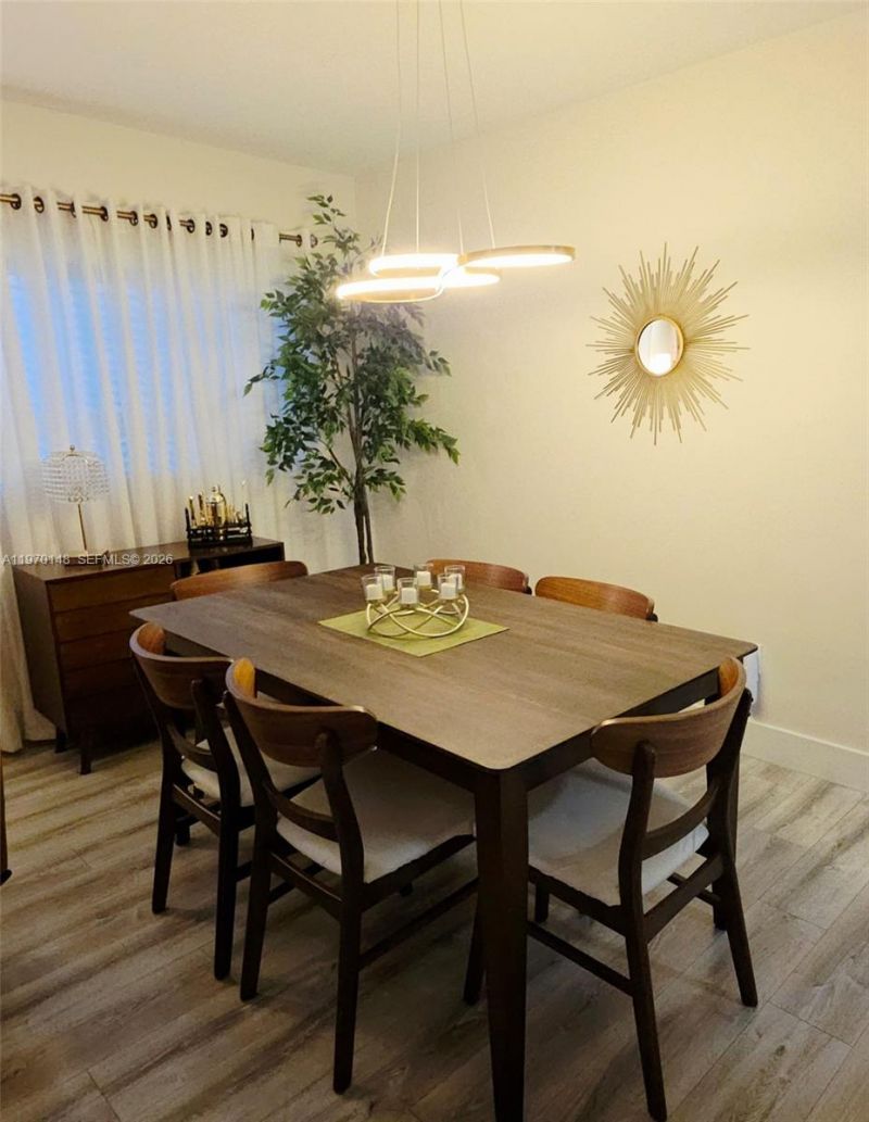 5870 NW 38th St, Virginia Gardens, FL 33166 Photo