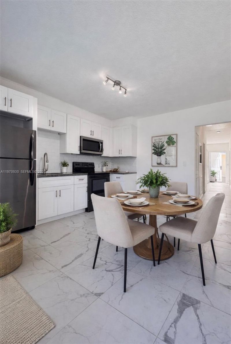 903 80th St, Miami Beach, FL 33141 Photo