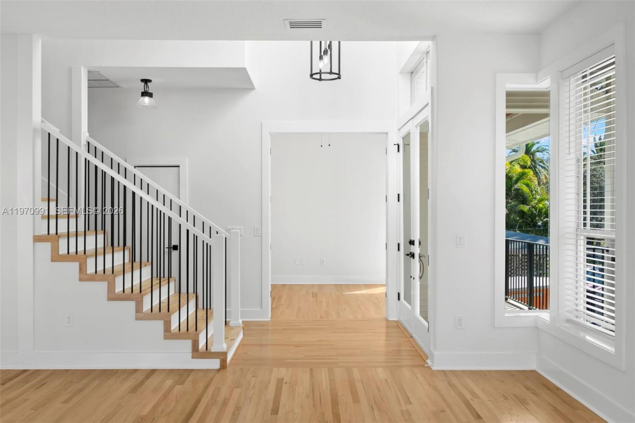 606 Indiana Ave, Crystal Beach, FL 34681 Photo