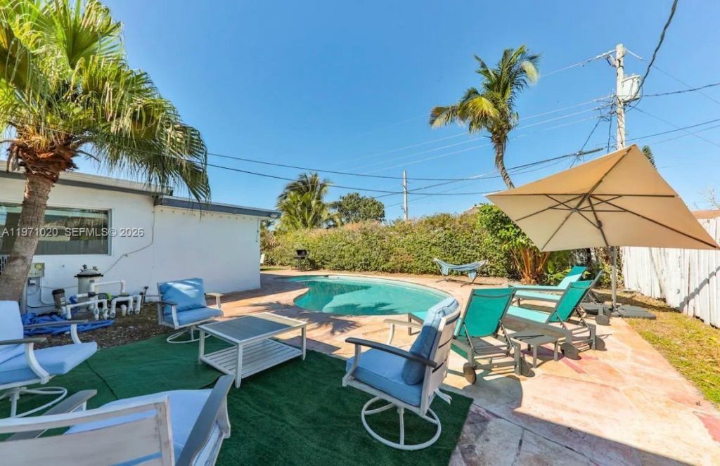 Please Call For Address, Miami, FL 33180 Photo