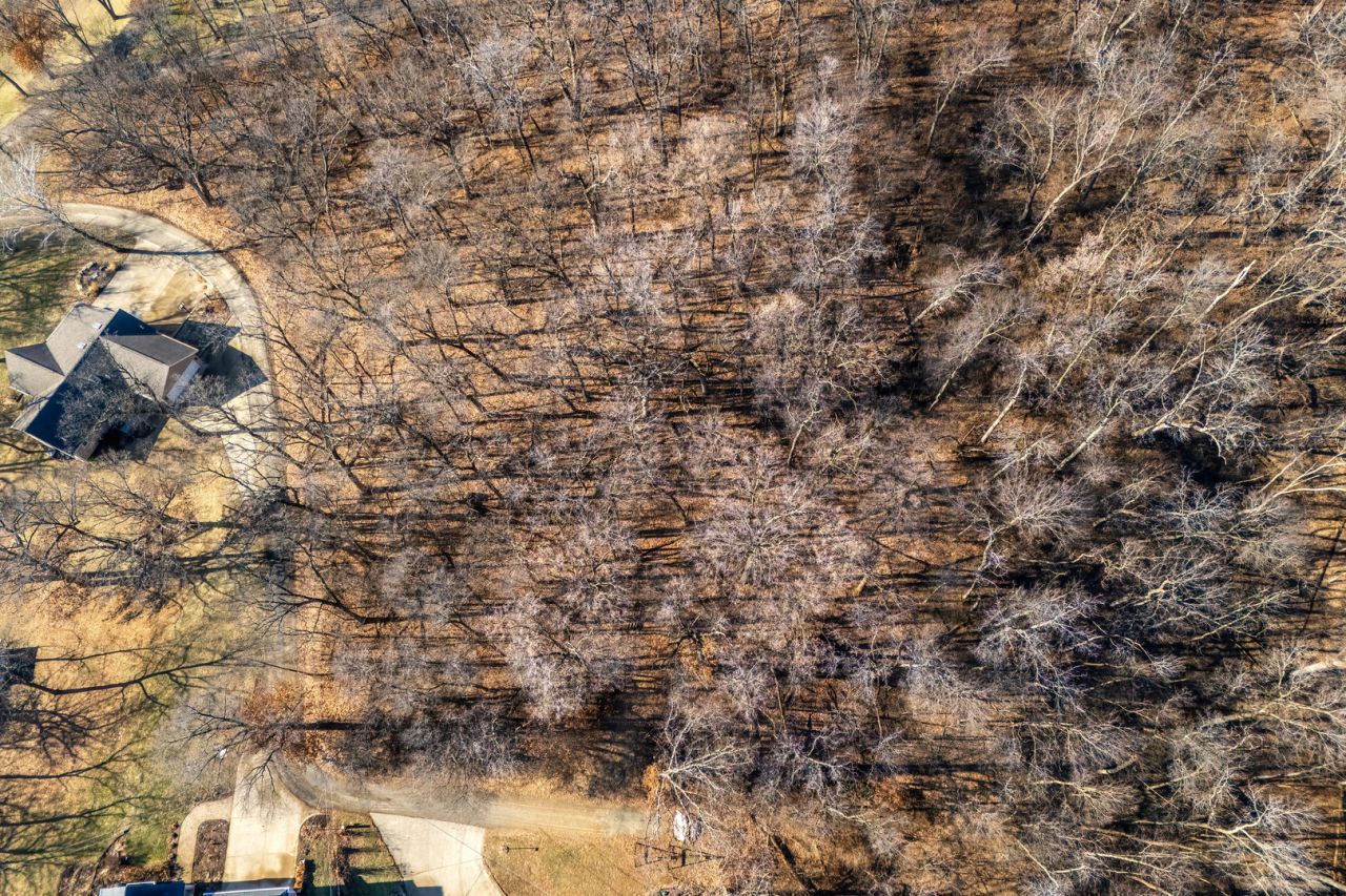 2307 18th Avenue, DeWitt, IA 52742 Main Photo