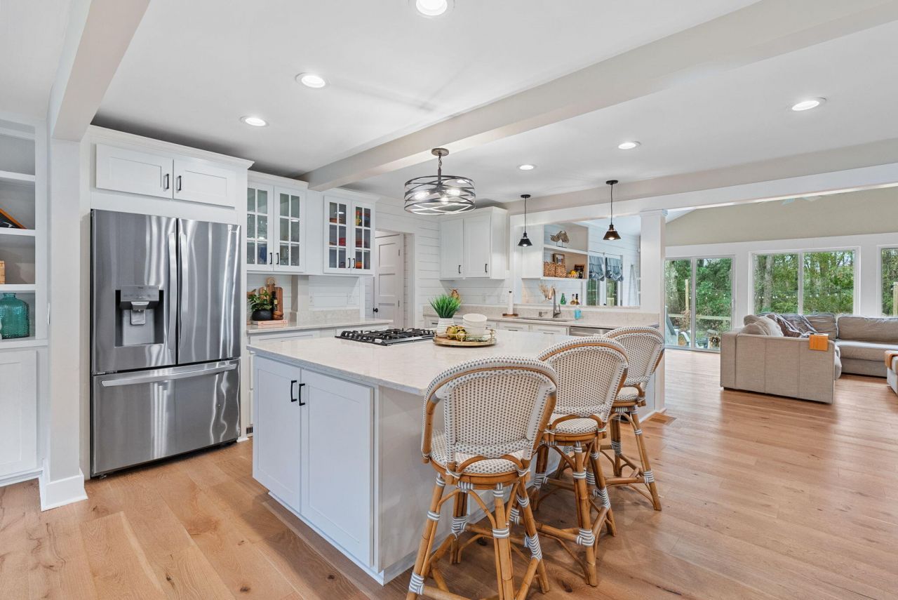 978 Law Lane Photo 15