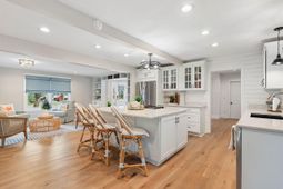 978 Law Lane photo 4