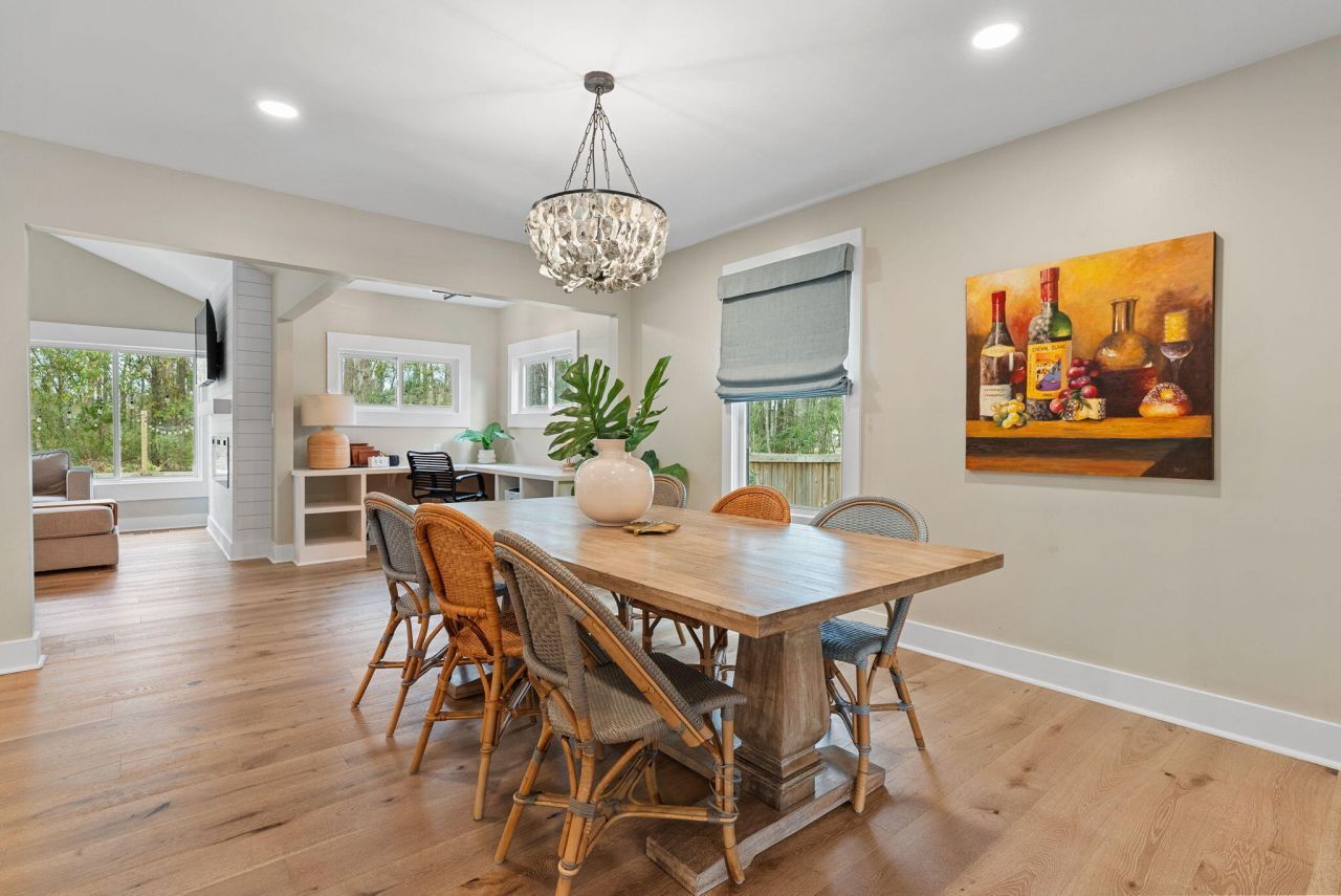 978 Law Lane Photo 20