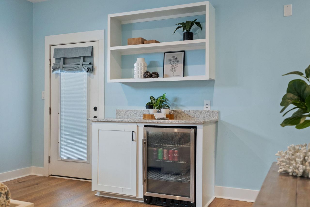 978 Law Lane Photo 32