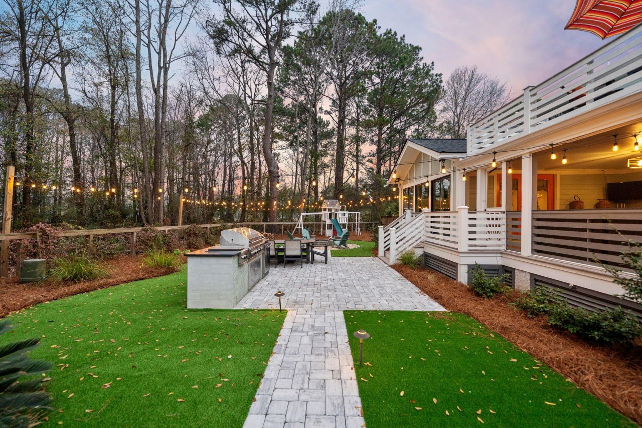 978 Law Lane Photo 52