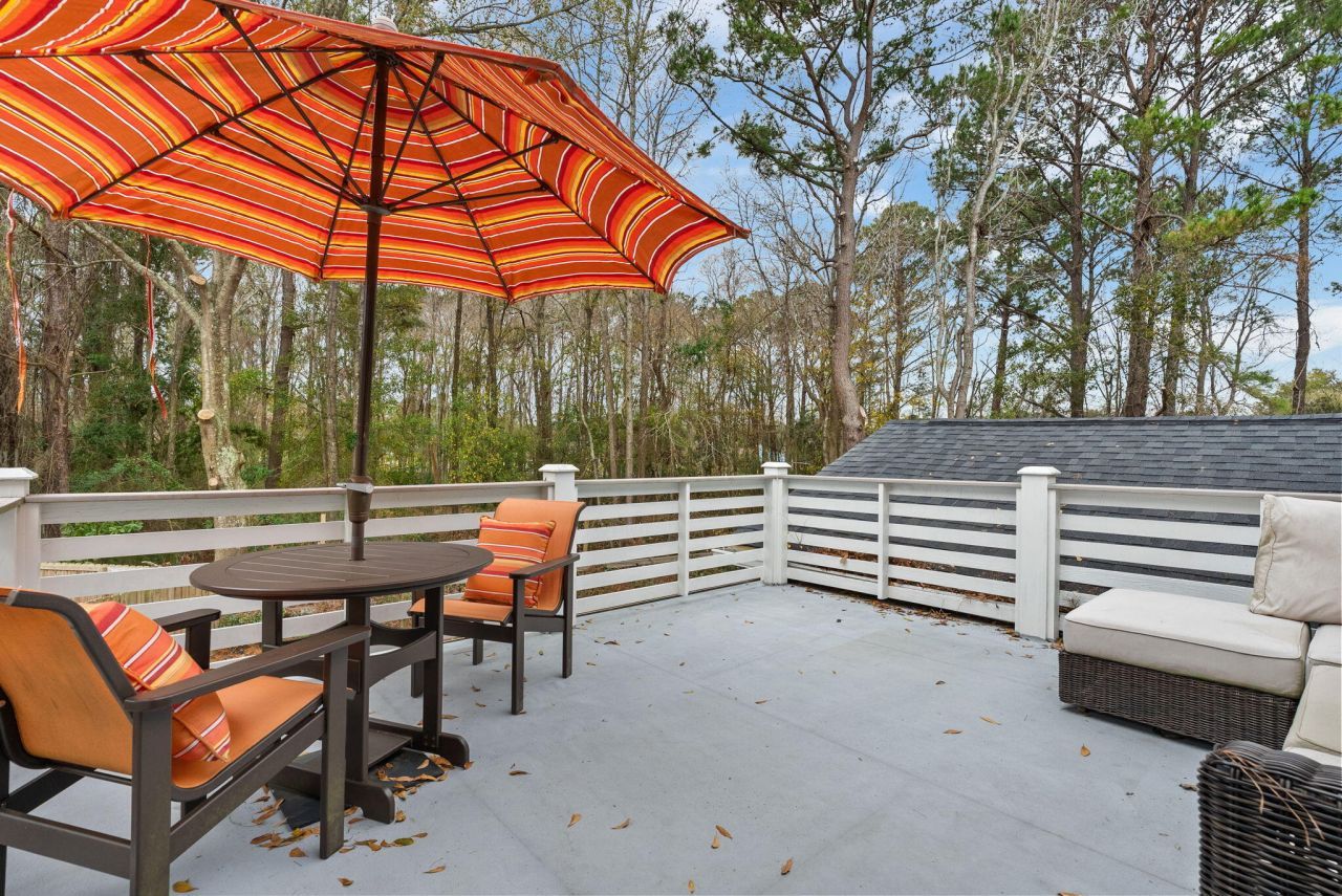 978 Law Lane Photo 53