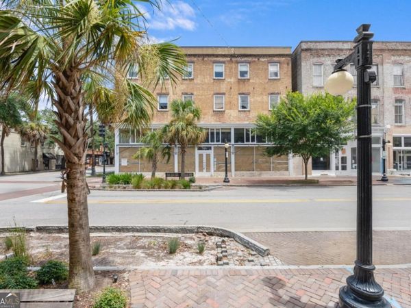 310 W Broughton Street, Unit 3011, Savannah, GA 31401