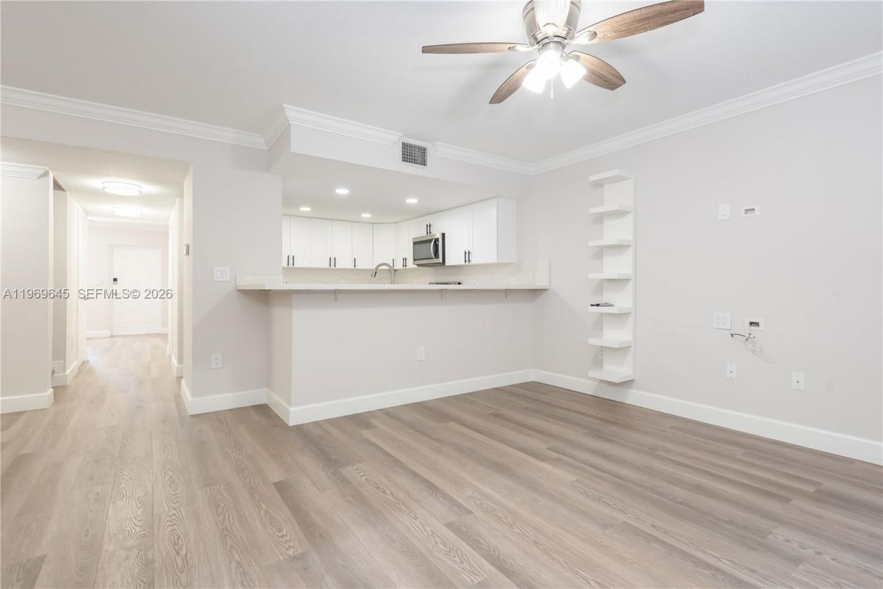 8902 NW 109th Ct, Unit 1203, Doral, FL 33178 Photo