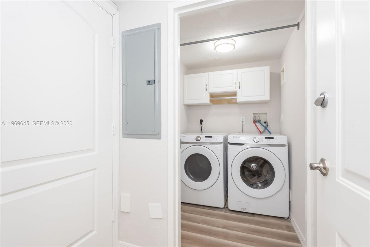 8902 NW 109th Ct, Unit 1203, Doral, FL 33178 Photo