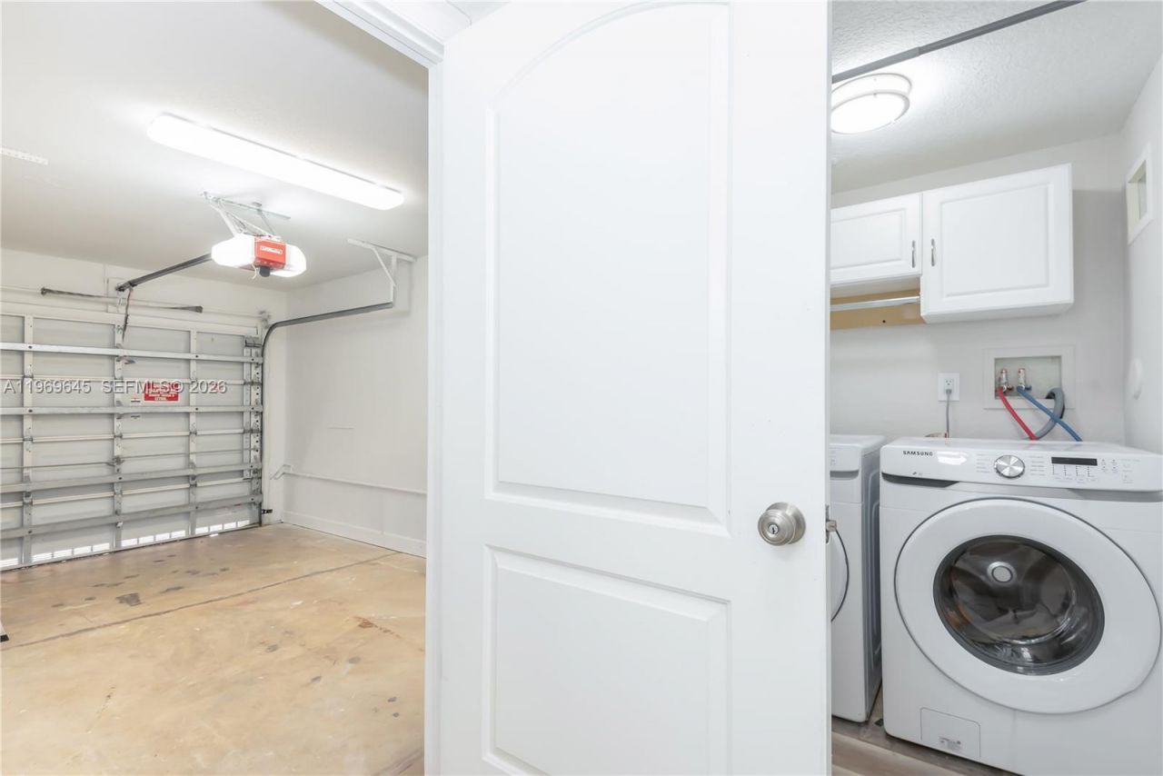 8902 NW 109th Ct, Unit 1203, Doral, FL 33178 Photo