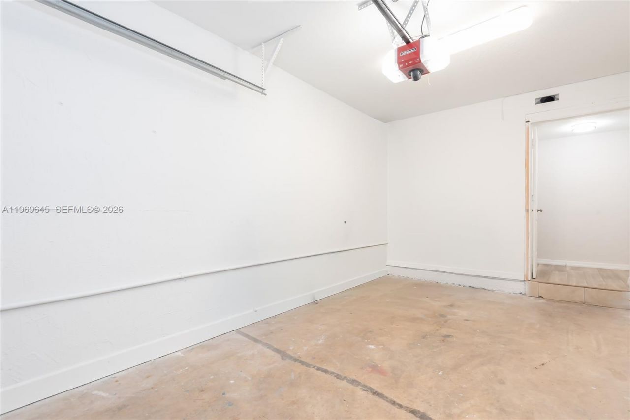 8902 NW 109th Ct, Unit 1203, Doral, FL 33178 Photo