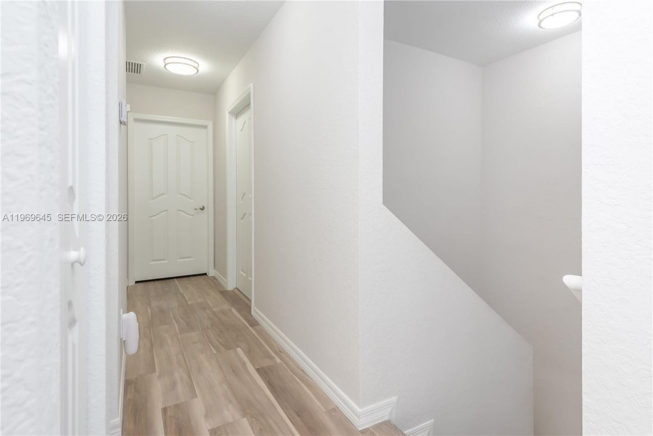 8902 NW 109th Ct, Unit 1203, Doral, FL 33178 Photo