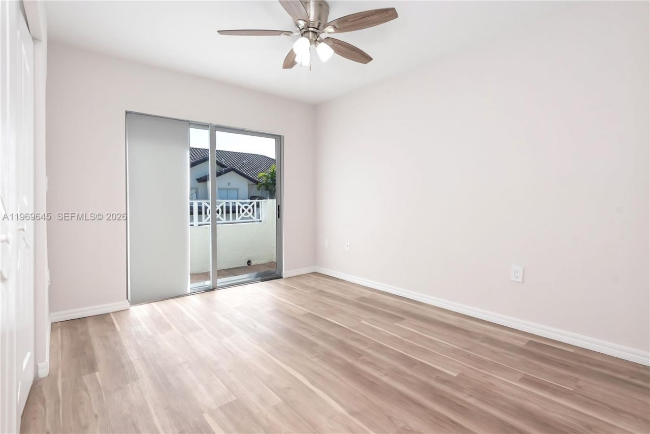 8902 NW 109th Ct, Unit 1203, Doral, FL 33178 Photo