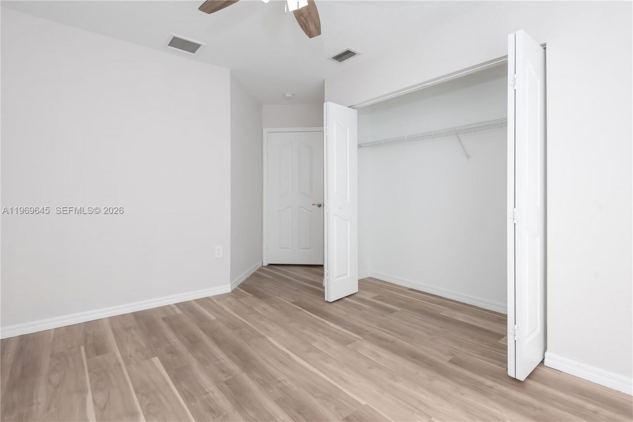 8902 NW 109th Ct, Unit 1203, Doral, FL 33178 Photo