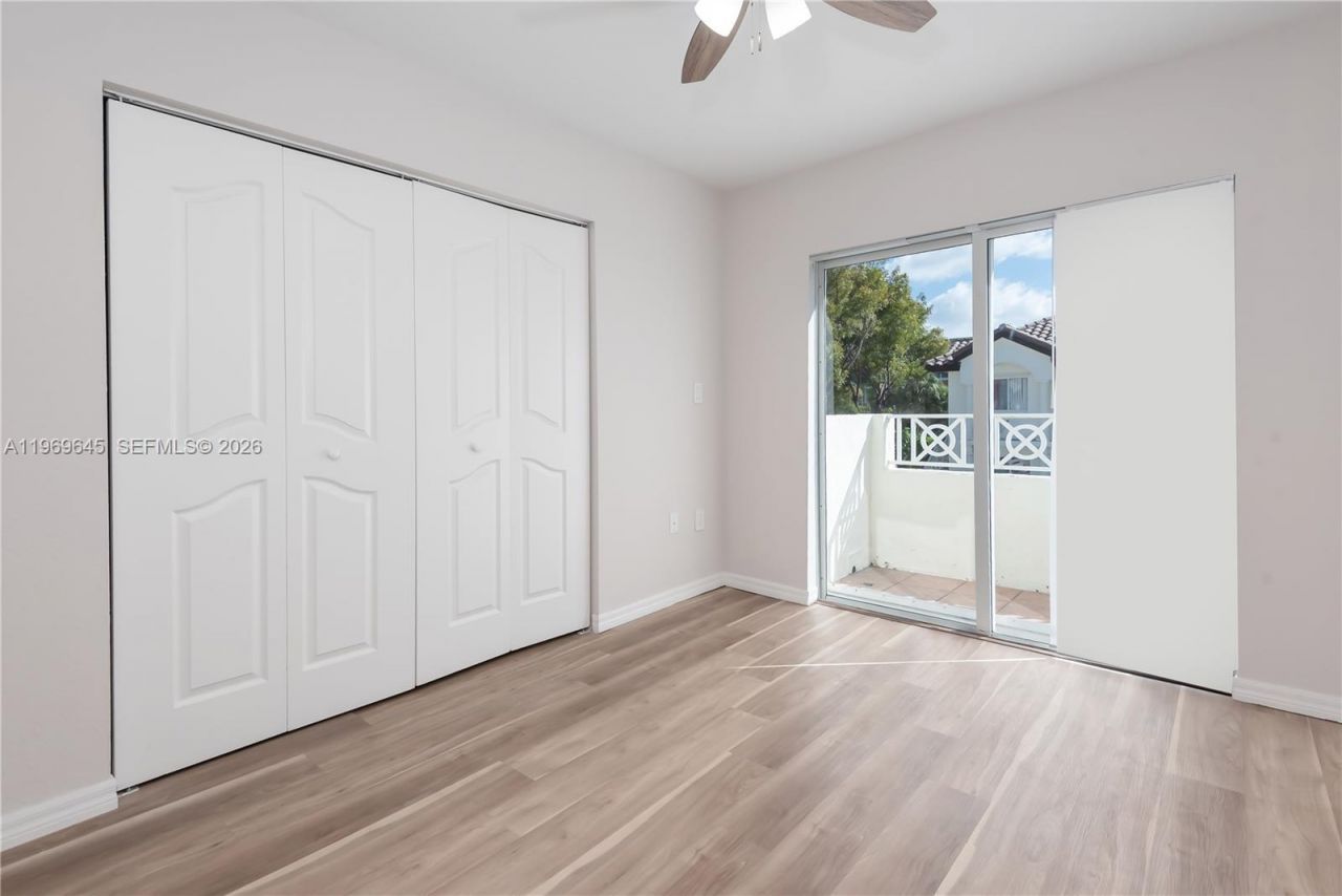 8902 NW 109th Ct, Unit 1203, Doral, FL 33178 Photo