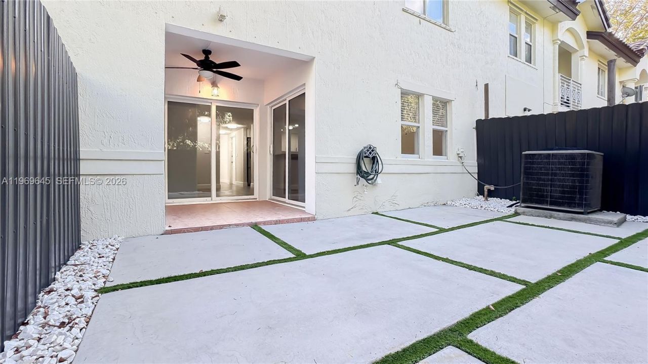 8902 NW 109th Ct, Unit 1203, Doral, FL 33178 Photo