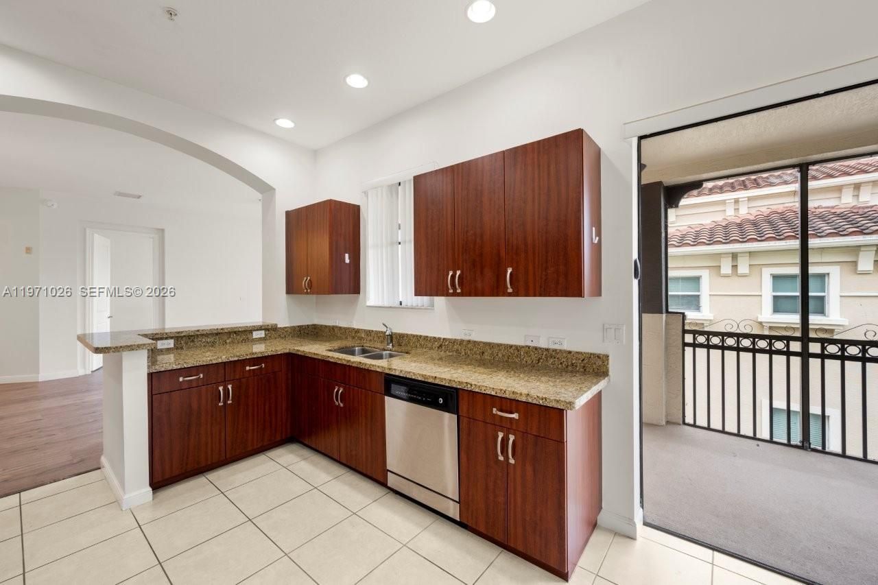 2900 NW 125th Ave, Unit 3-416, Sunrise, FL 33323 Photo