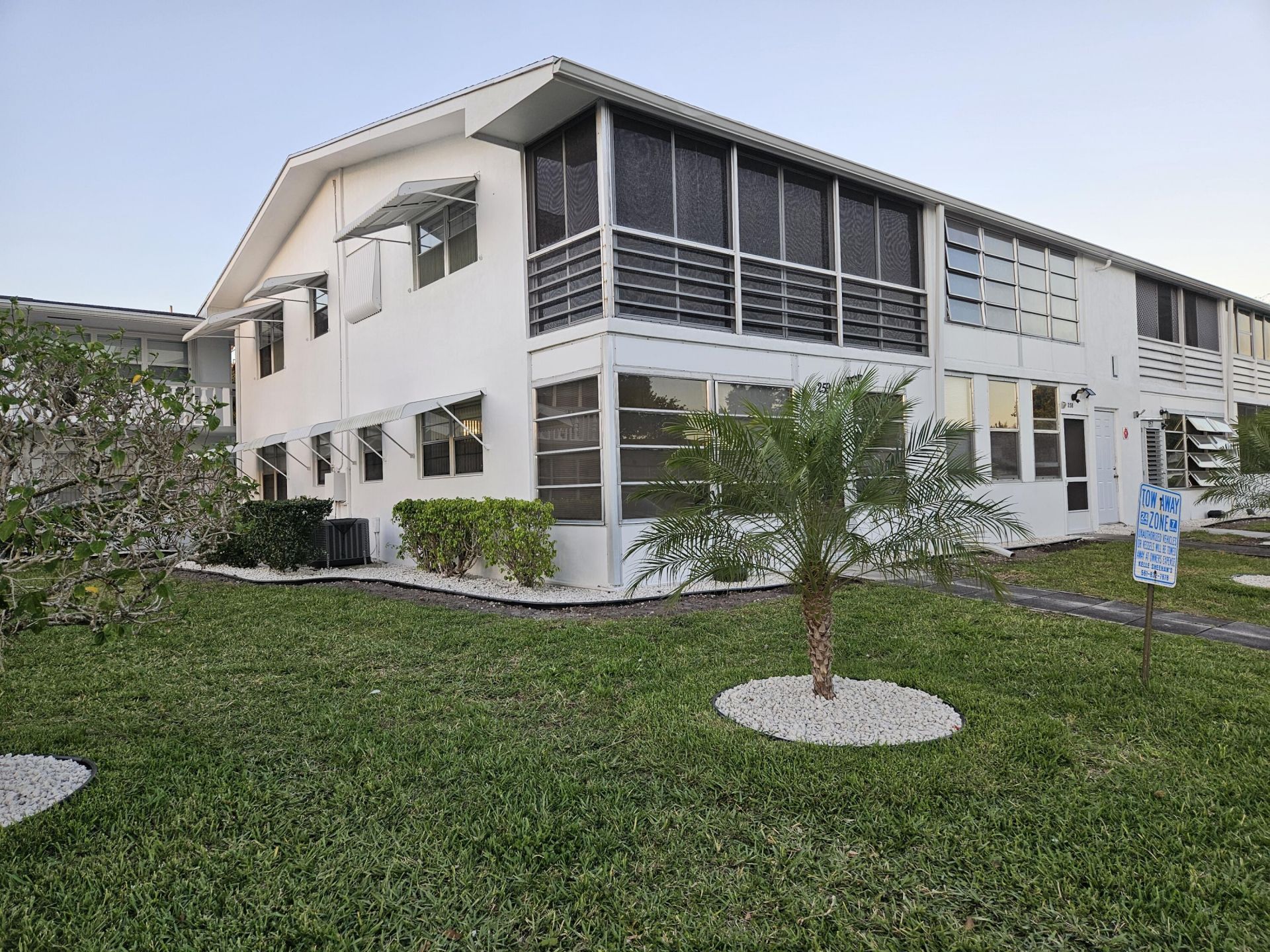 259 Windsor L, West Palm Beach, FL 33417 Photo