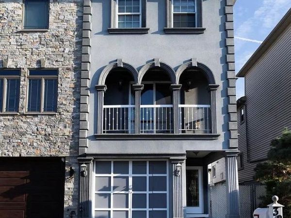 32 Ebey Lane, Staten Island, NY 10312