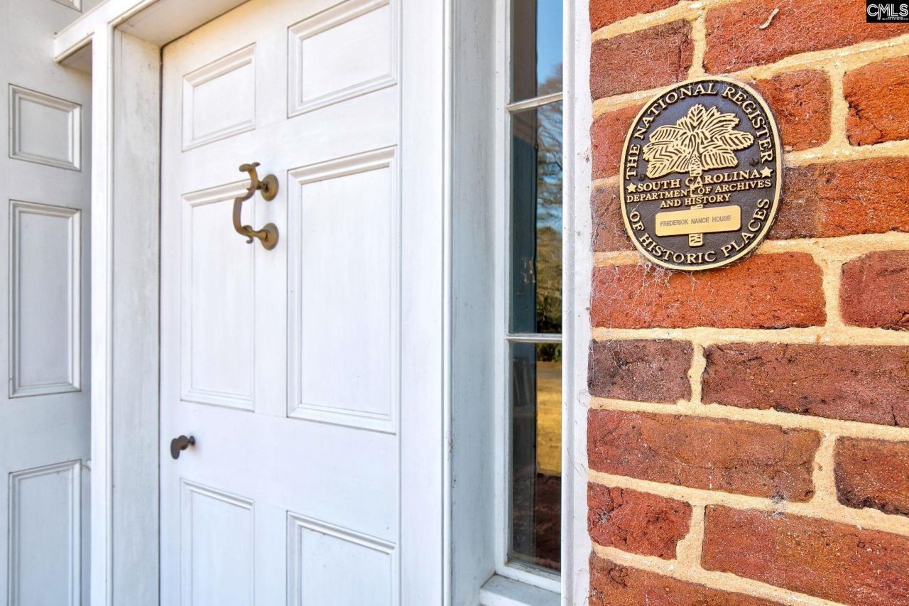 921 Jessica Avenue Photo 4