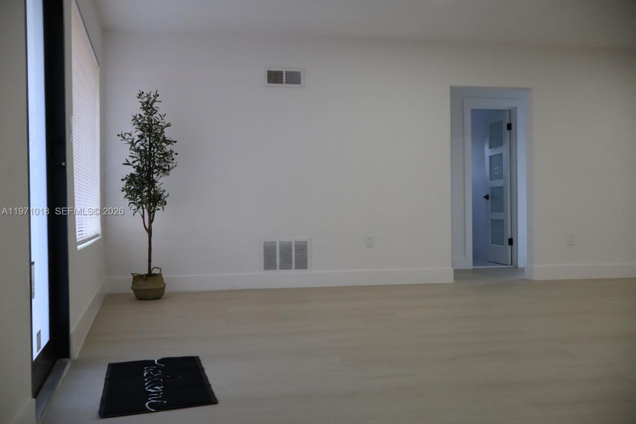 18712 NW 23rd Ct, Miami Gardens, FL 33056 Photo