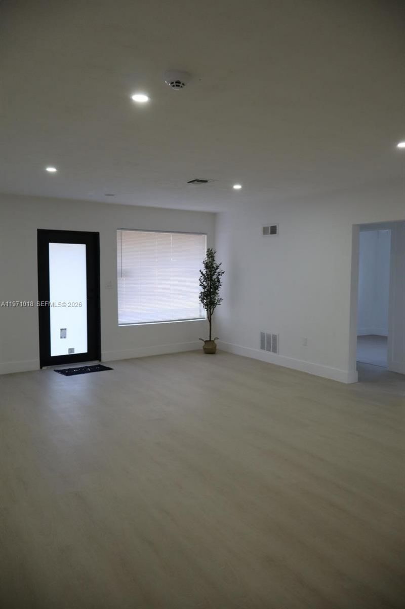 18712 NW 23rd Ct, Miami Gardens, FL 33056 Photo