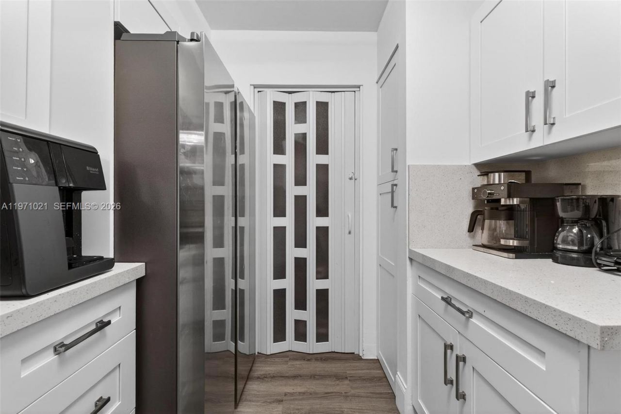 2133 Renaissance Blvd, Unit 203, Miramar, FL 33025 Photo