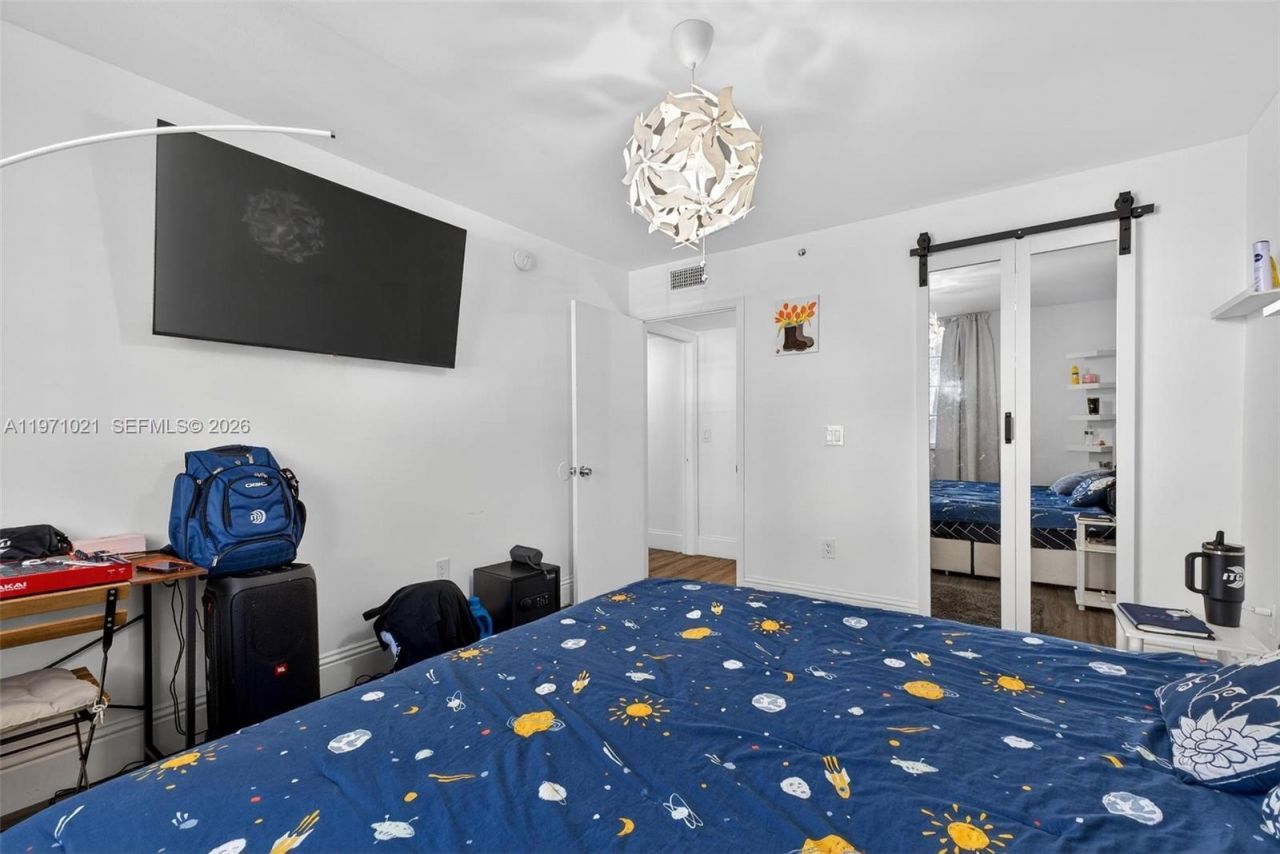 2133 Renaissance Blvd, Unit 203, Miramar, FL 33025 Photo