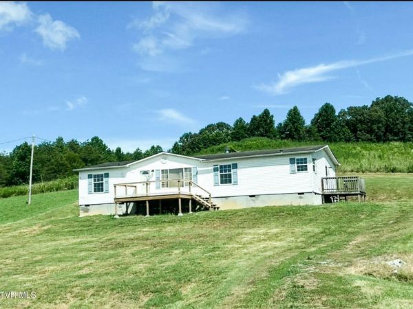 1414 Poplar Springs Road, Greeneville, TN 37743