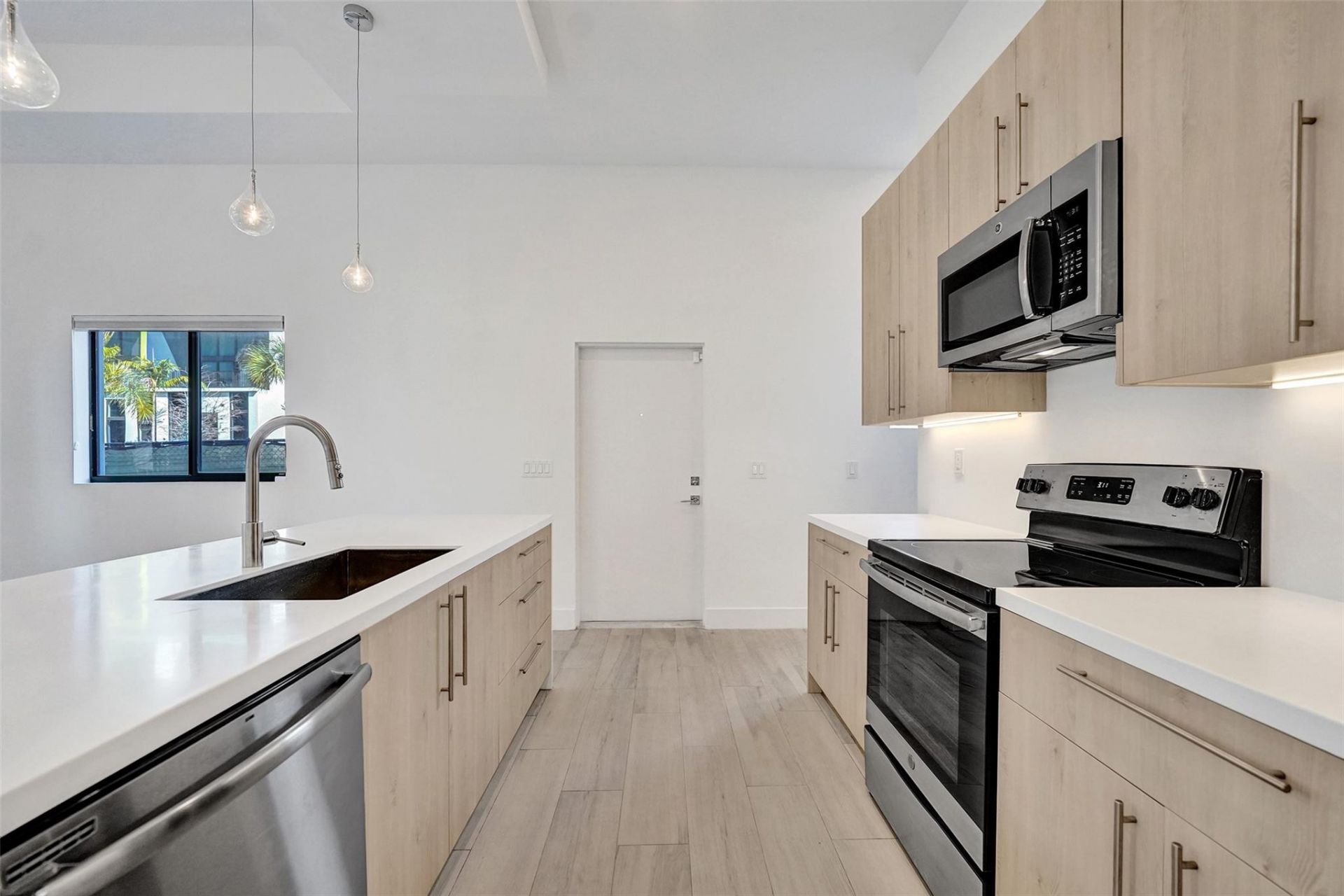 4369 NW 9th Street, Plantation, FL 33317 Photo