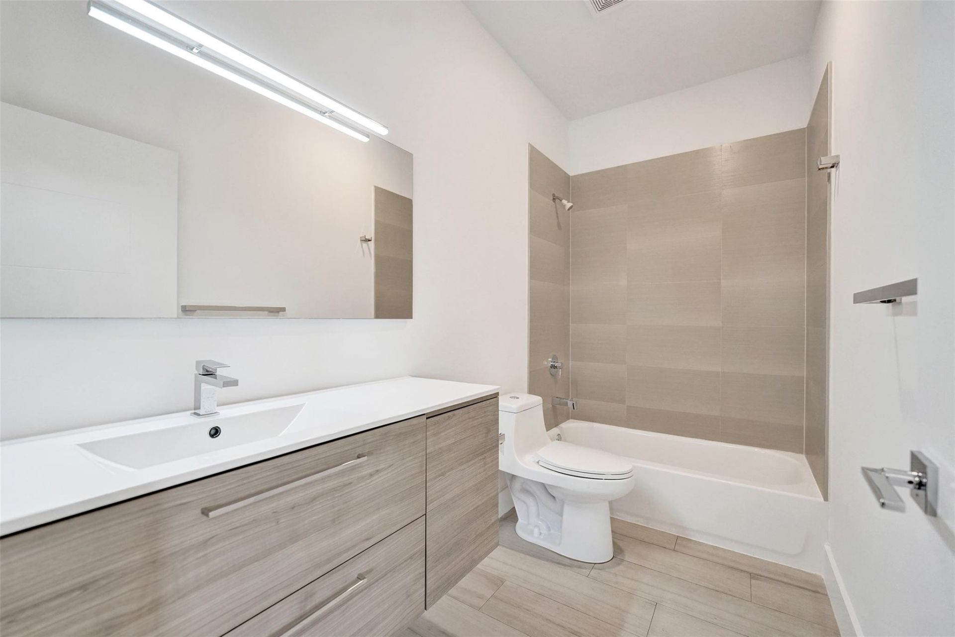 4369 NW 9th Street, Plantation, FL 33317 Photo