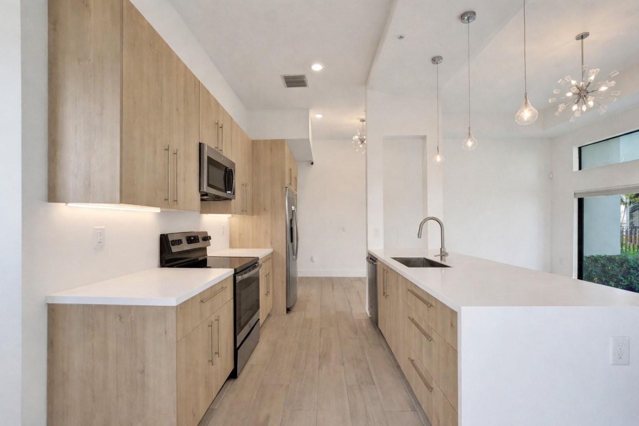 4369 NW 9th Street, Plantation, FL 33317 Photo