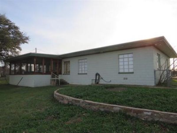 3824 Ranch Road 261, Buchanan Dam, TX 78609