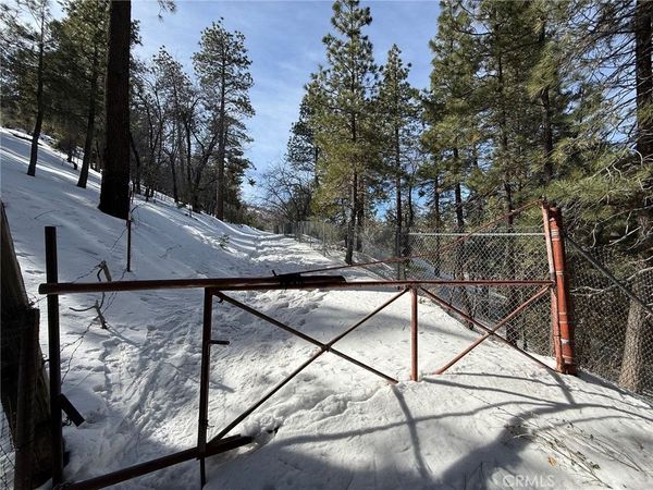 0 Linnet Road, Wrightwood, CA 92397